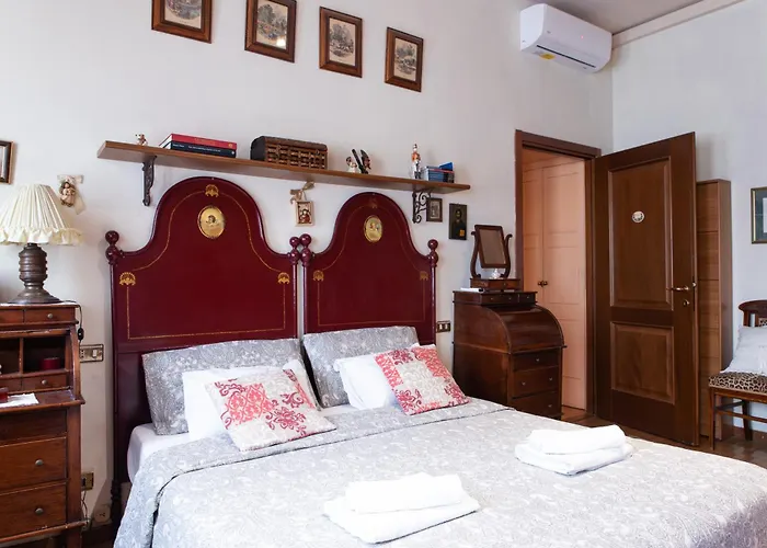 Apartment Duomo Walking Distance Elegant Flat With View